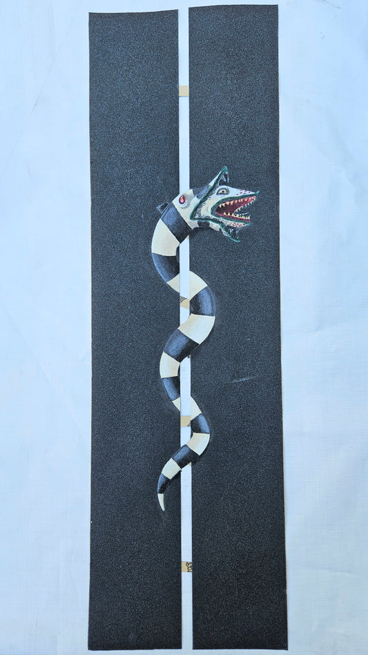 Earthworm grip tape sheet